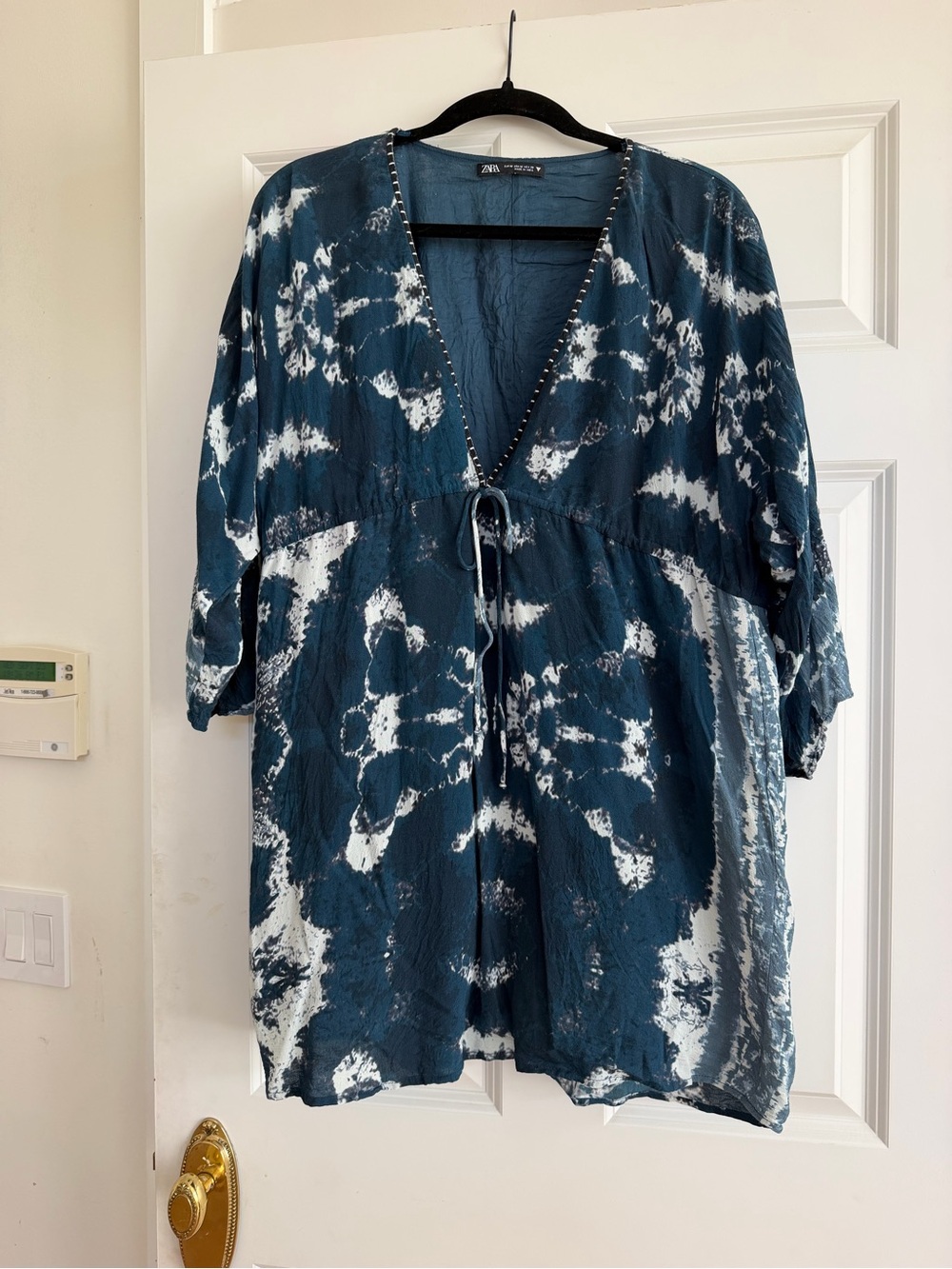 ZARA Teal and White Tie-Dye V-Neck Swim Cover-Up